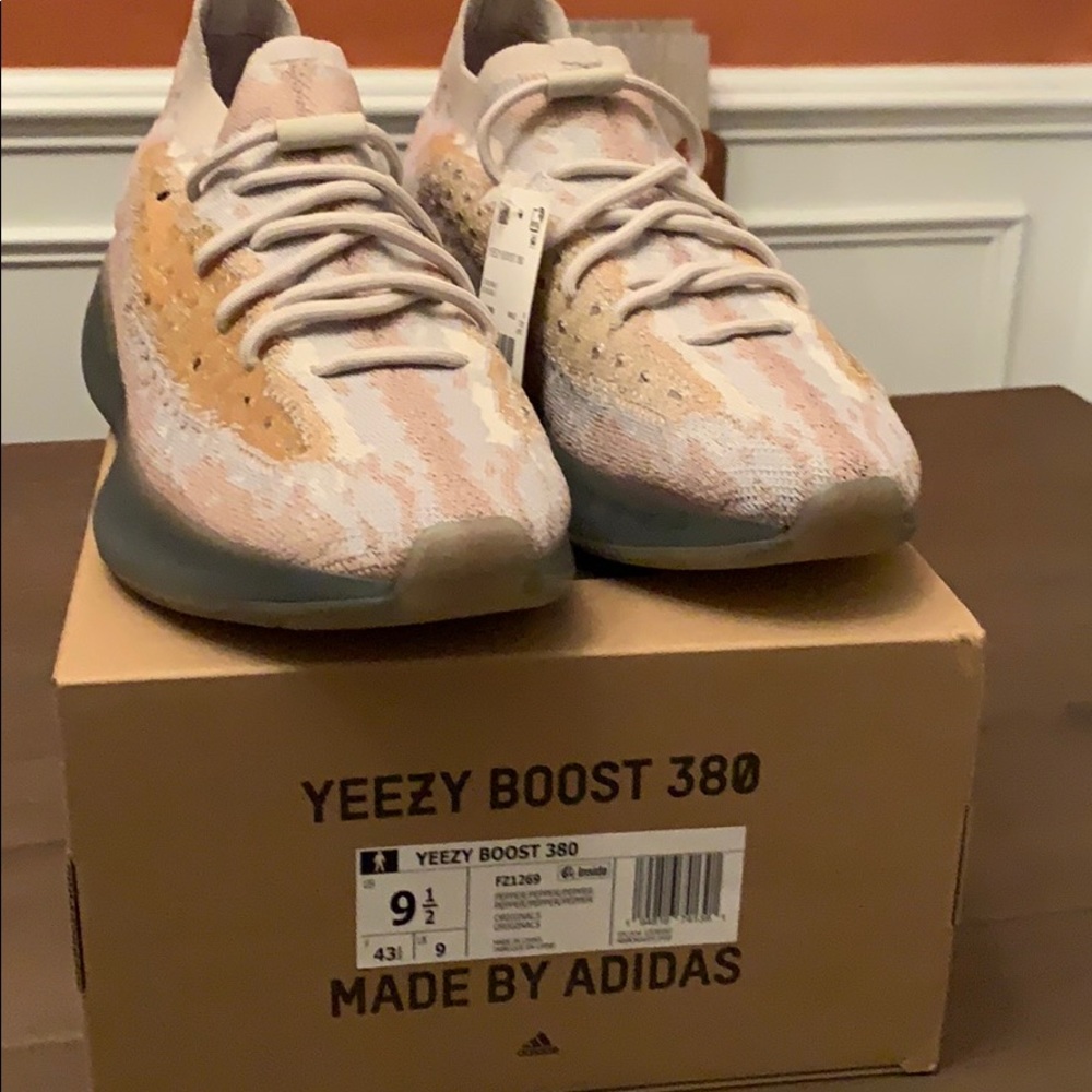 Adidas yeezy boost 380 pepper